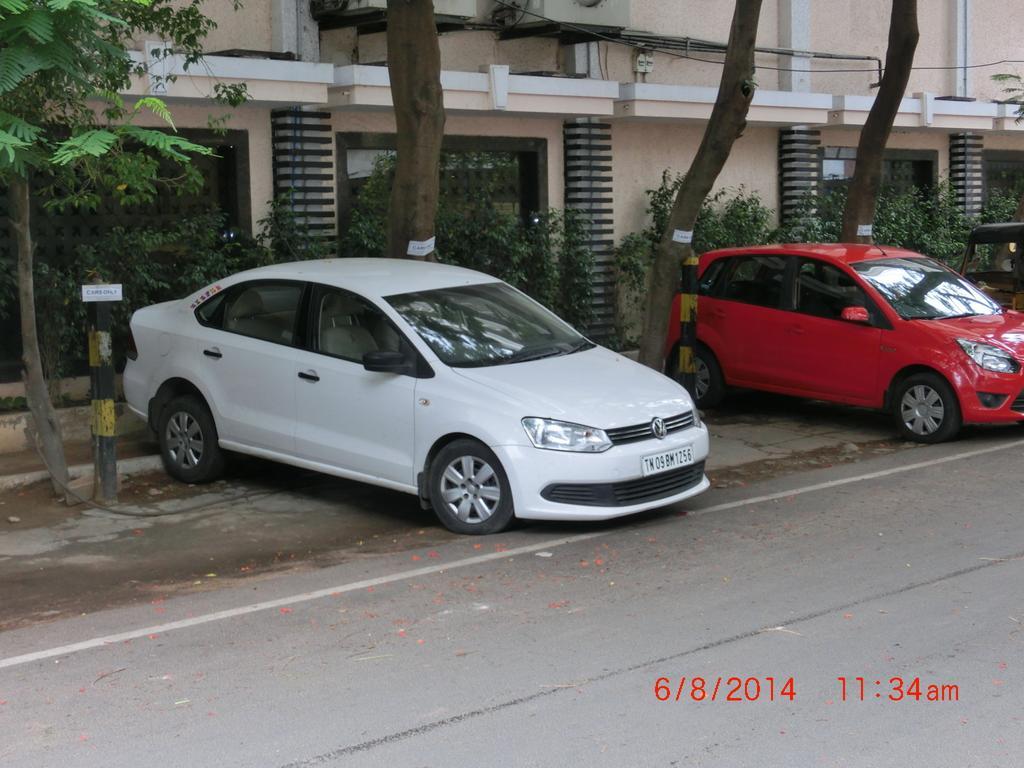 Hotel Thulashi Park Chennai Exterior foto
